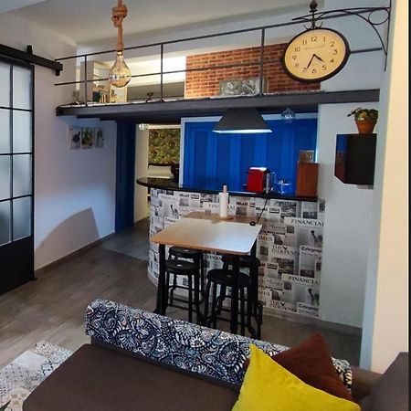 Loft City Center+Free Parking Seville Exterior photo